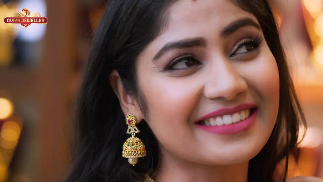 Play OVIYA JEWELLER as an online game OVIYA JEWELLER with UptoPlay