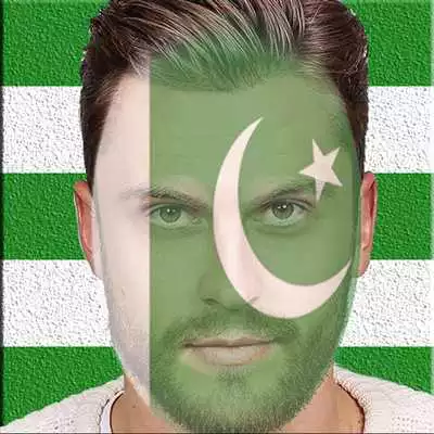 Play Pakistan Flag Paint On Face - 14 August Photo
