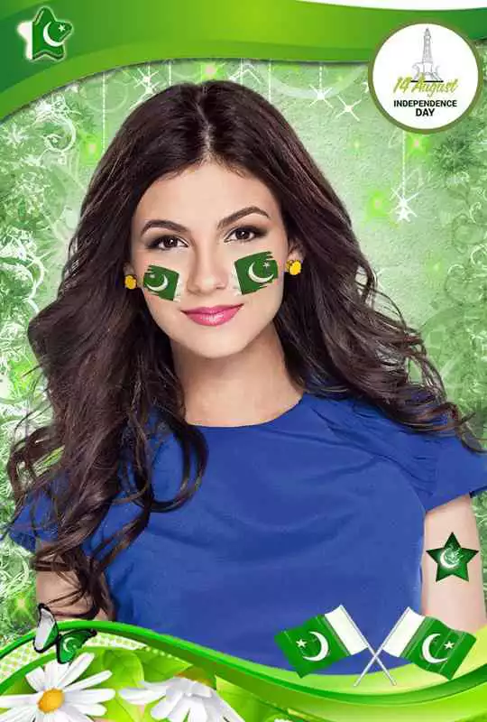 Play Pakistan Flag Sticker in Face