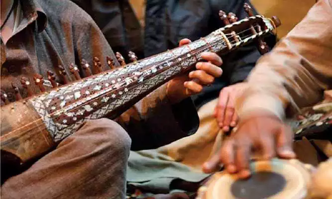 Play Pakistani Old Urdu Songs