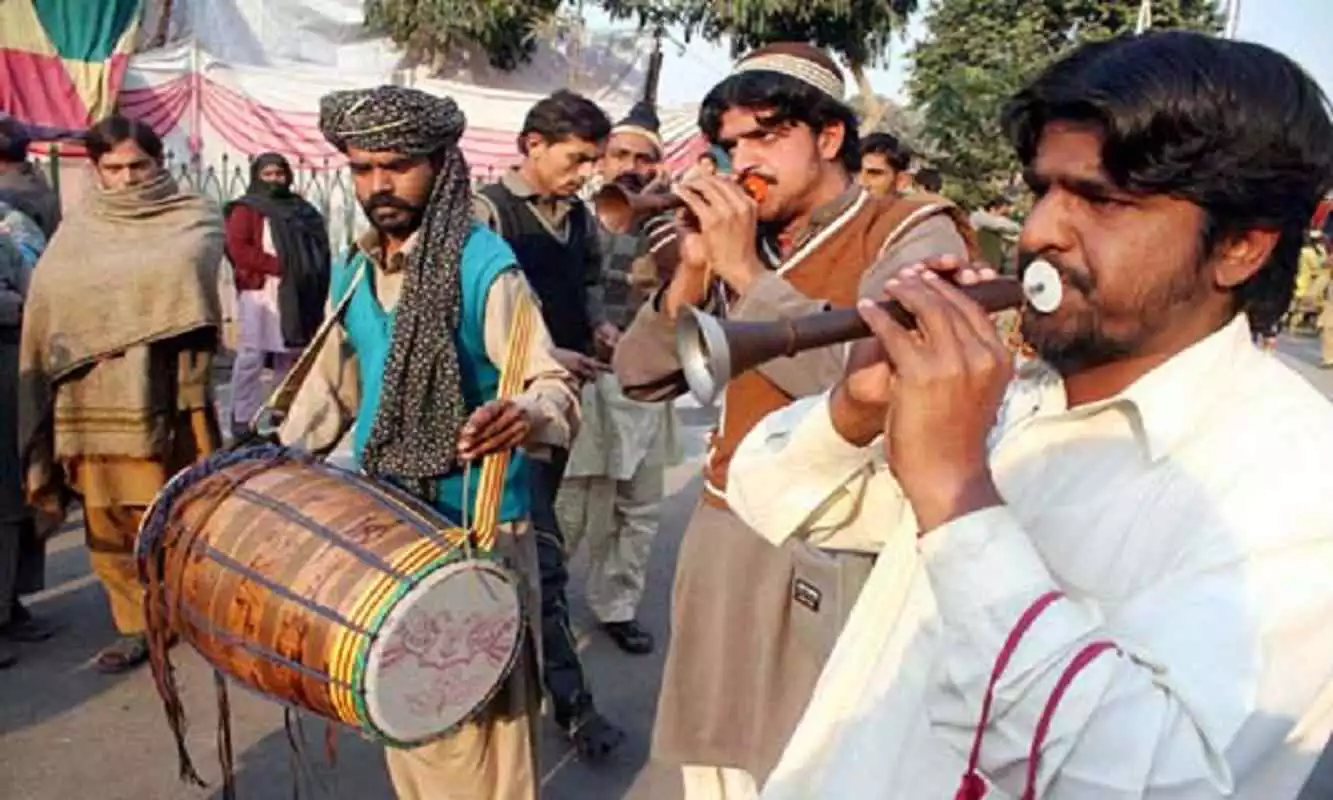 Play Pakistani Old Urdu Songs