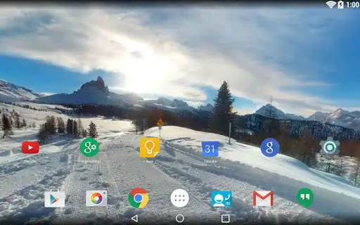 Play Panorama Wallpaper:Snowy Mntns