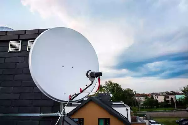 Play Parabolic installation / Align antenna