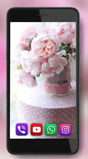 Play Paris Glamour Pink as an online game Paris Glamour Pink with UptoPlay