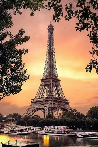 Play Paris Wallpaper HD  and enjoy Paris Wallpaper HD with UptoPlay