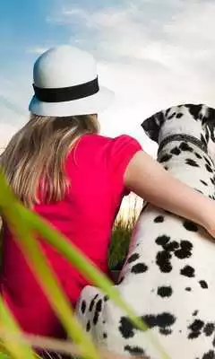 Play People with Animals Jigsaw Puzzles Game