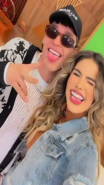 Play Peso Pluma Wallpaper 4K, Photo as an online game Peso Pluma Wallpaper 4K, Photo with UptoPlay