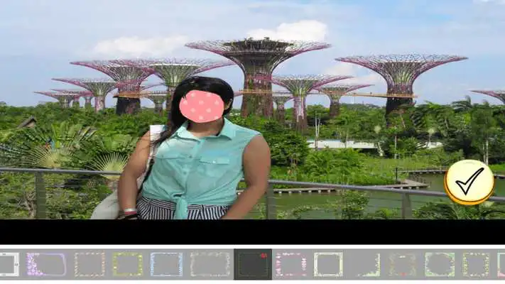 Play Photo Editor - Singapore Tour