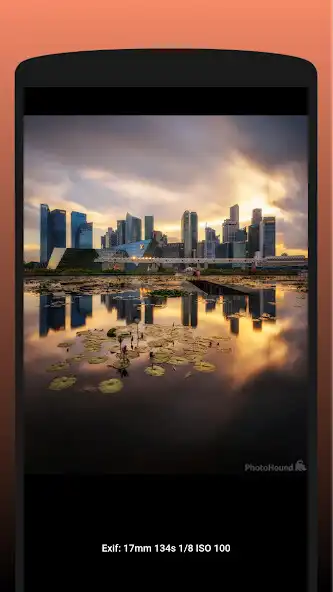 Play PhotoHound  and enjoy PhotoHound with UptoPlay