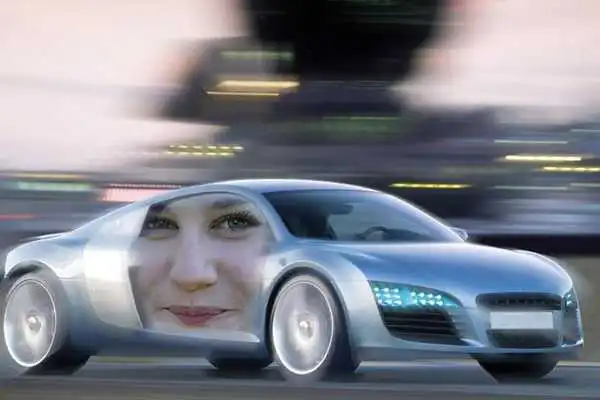 Play Photo in Car Frame