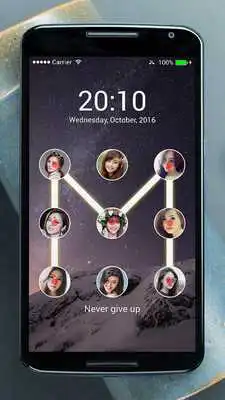 Play photo lock screen