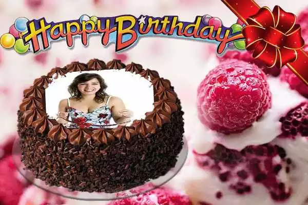 Play Photo Name on Birthday Cake