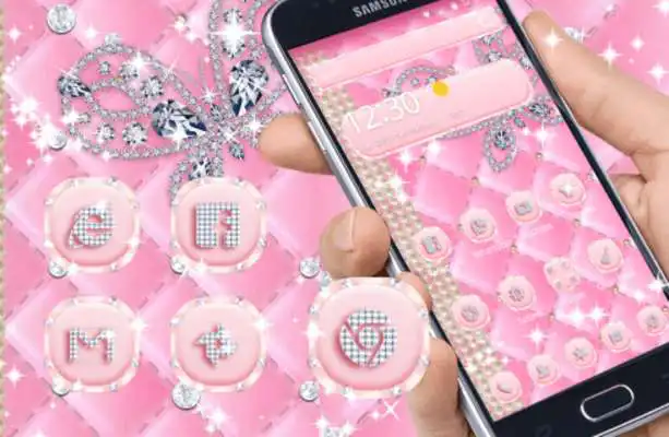 Play pink diamond butterfly theme