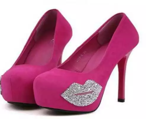 Play Pink High Heels