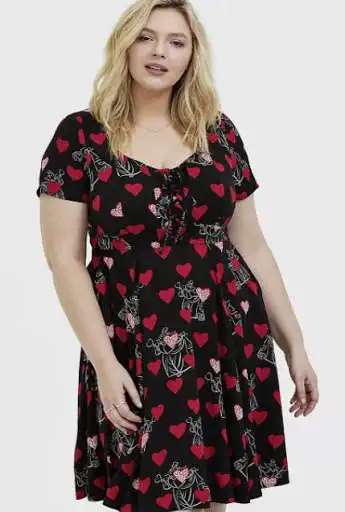 Play Plus Size Clothing Online  and enjoy Plus Size Clothing Online with UptoPlay