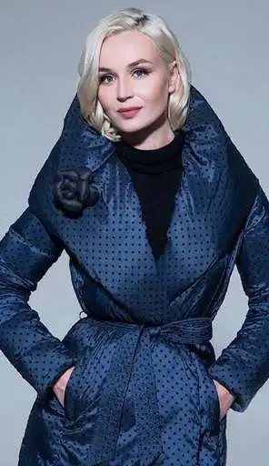 Play Polina Gagarina selfie photo editor  and enjoy Polina Gagarina selfie photo editor with UptoPlay