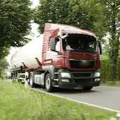 Free play online Powerful Trucks Wallpapers APK