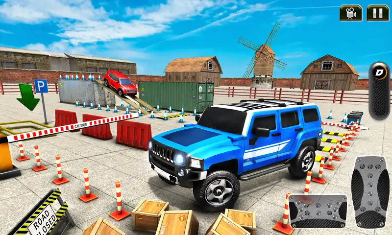 Play Prado Parking Car Game as an online game Prado Parking Car Game with UptoPlay