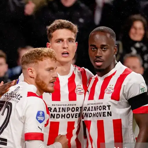 Play PSV Eindhoven 4K Wallpapers APK
