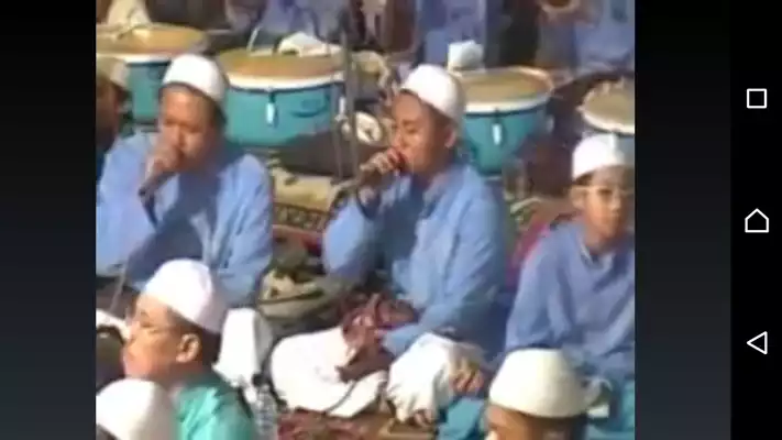Play Qasidah Nurul Musthofa