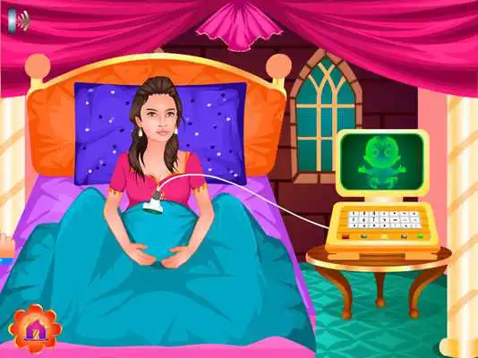 Play Queen birth baby