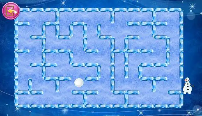 Play Queen dress up in frozen land Play Queen dress up in frozen land