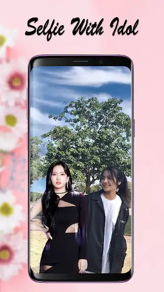 Play Quick Selfie With Hirai Momo (TWICE) as an online game Quick Selfie With Hirai Momo (TWICE) with UptoPlay
