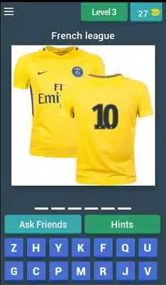 Play Quiz T-Shirt Footballer