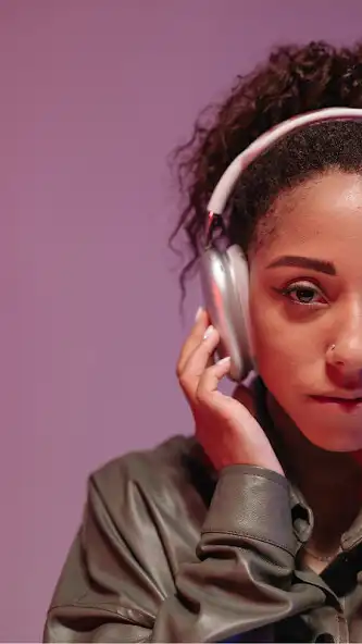 Play Radio Cadena 3 en vivo  and enjoy Radio Cadena 3 en vivo with UptoPlay