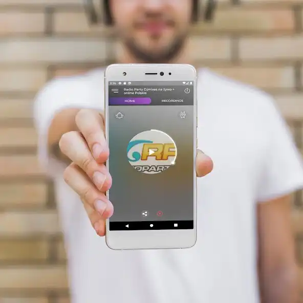 Play Radio Party PL Polskie Online  and enjoy Radio Party PL Polskie Online with UptoPlay