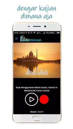 Play Radio Wahdah  and enjoy Radio Wahdah with UptoPlay