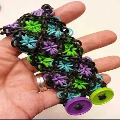 Play Rainbow Loom Patterns