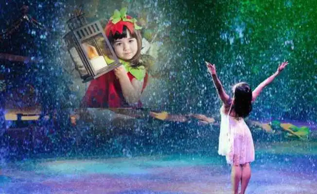 Play Rain/Monsoon Photo Frame