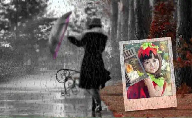 Play Rain/Monsoon Photo Frame