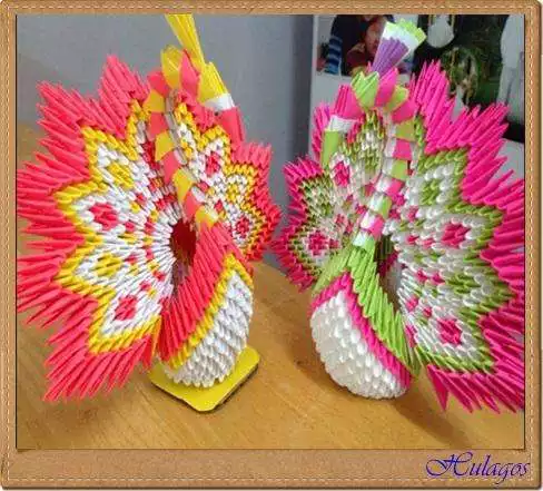 Play APK Rare 3D origami Ideas  and enjoy Rare 3D origami Ideas with UptoPlay com.OrigamiDesign3D.hulagos