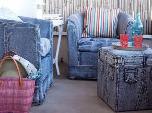 Play Recycle Old Jeans as an online game Recycle Old Jeans with UptoPlay