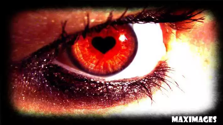 Play Red Eyes Wallpaper