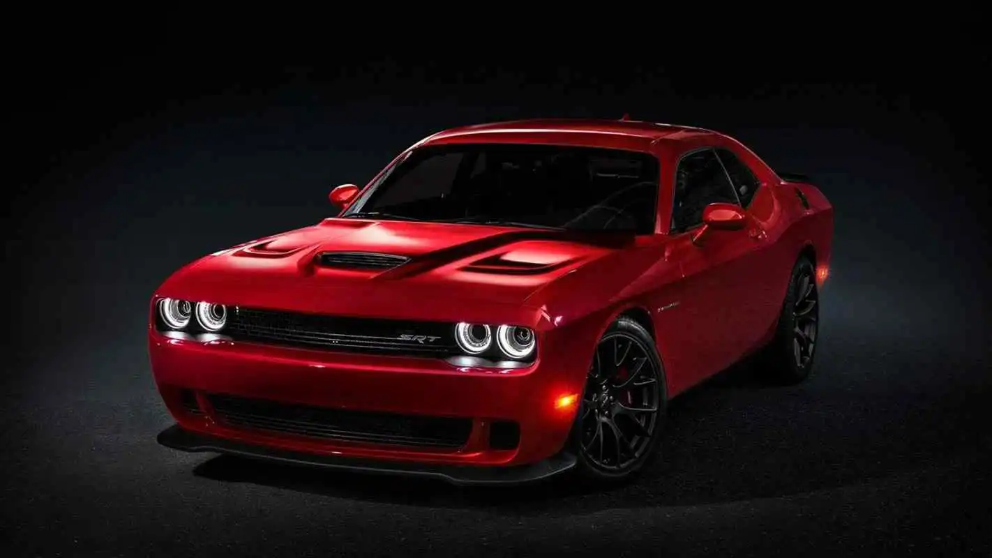 Play Red Muscle Car Wallpaper