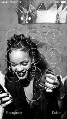 Play Rihanna HD Lock Screen Wallpapers