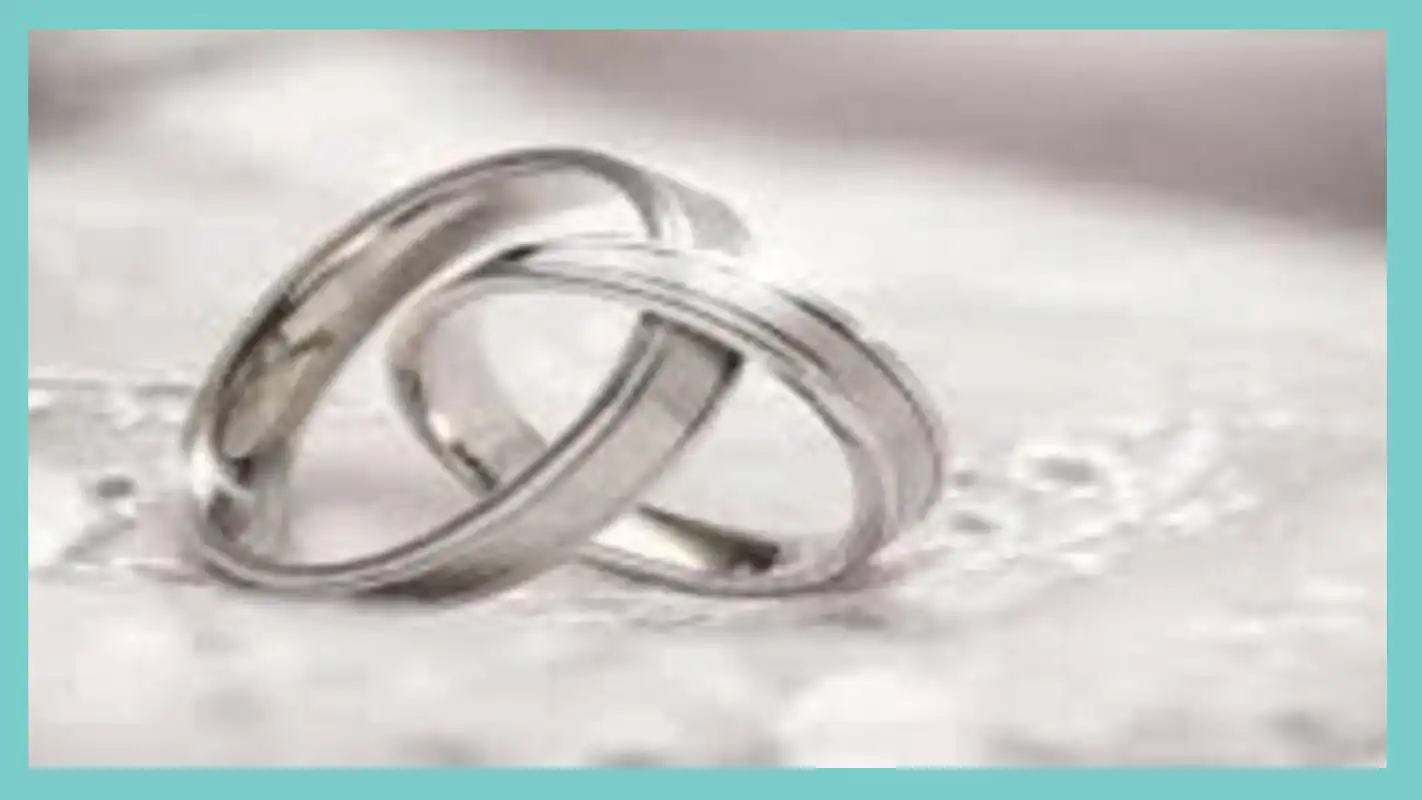 Play Ring Couple Reference