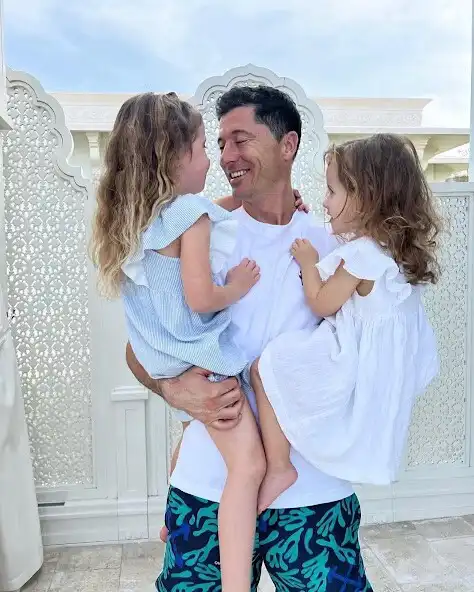 Play robert lewandowski video 2023  and enjoy robert lewandowski video 2023 with UptoPlay