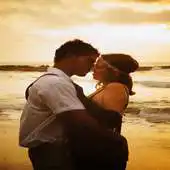 Free play online Romantic Kiss Videos APK
