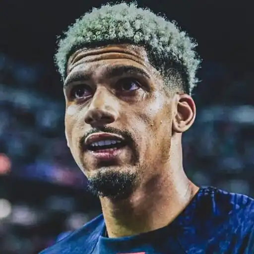 Play Ronald Araujo 4K Wallpaper APK