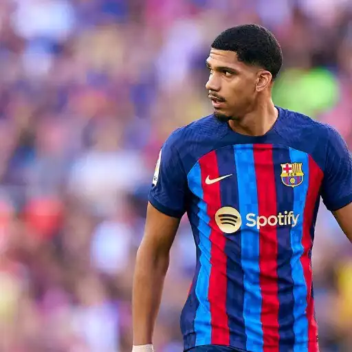 Play Ronald Araujo HD Wallpapers APK