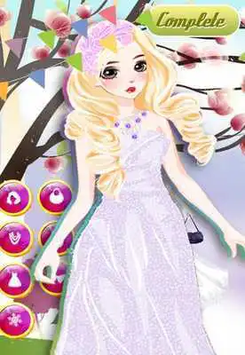 Play Royal Princess Dress Up