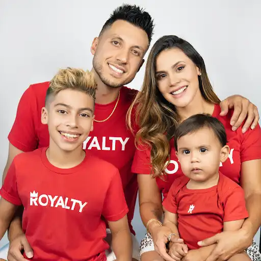 Play Royalty Family Show APK Play Royalty Family Show APK