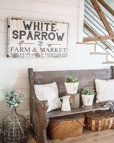 Play Rustic Wall Decor  and enjoy Rustic Wall Decor with UptoPlay