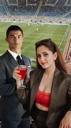 Play Salfie With Cristiano Ronaldo - Photo Editor as an online game Salfie With Cristiano Ronaldo - Photo Editor with UptoPlay