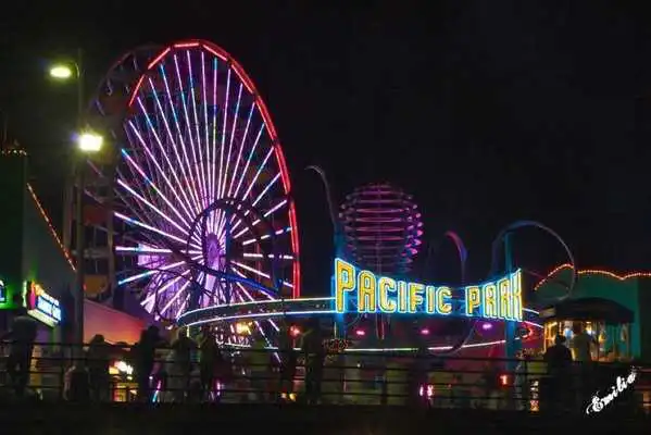 Play Santa Monica Wallpaper Images