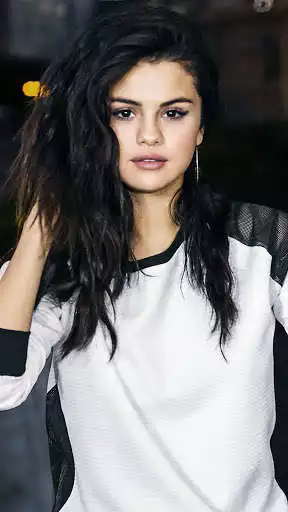 Play Selena Gomez wallpaper  and enjoy Selena Gomez wallpaper with UptoPlay